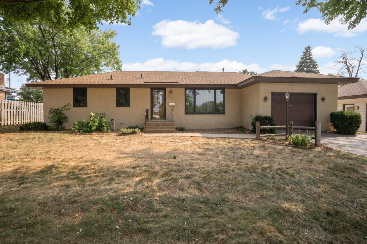 610 57th Avenue - Photo 1