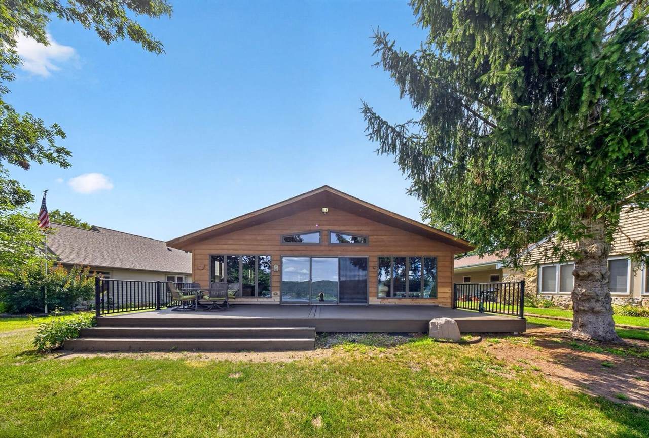 65054 140th Avenue - Photo 1