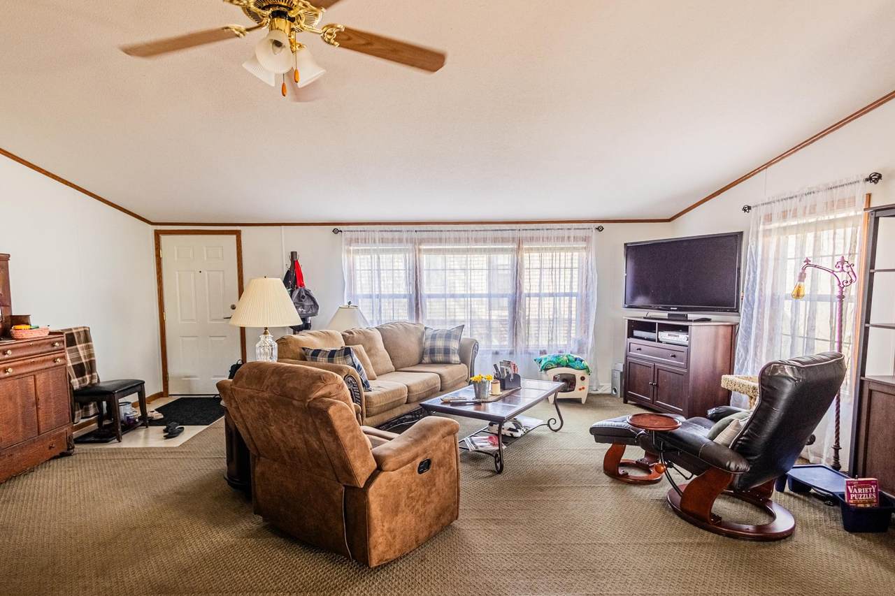 1390 Birchview Drive - Photo 1