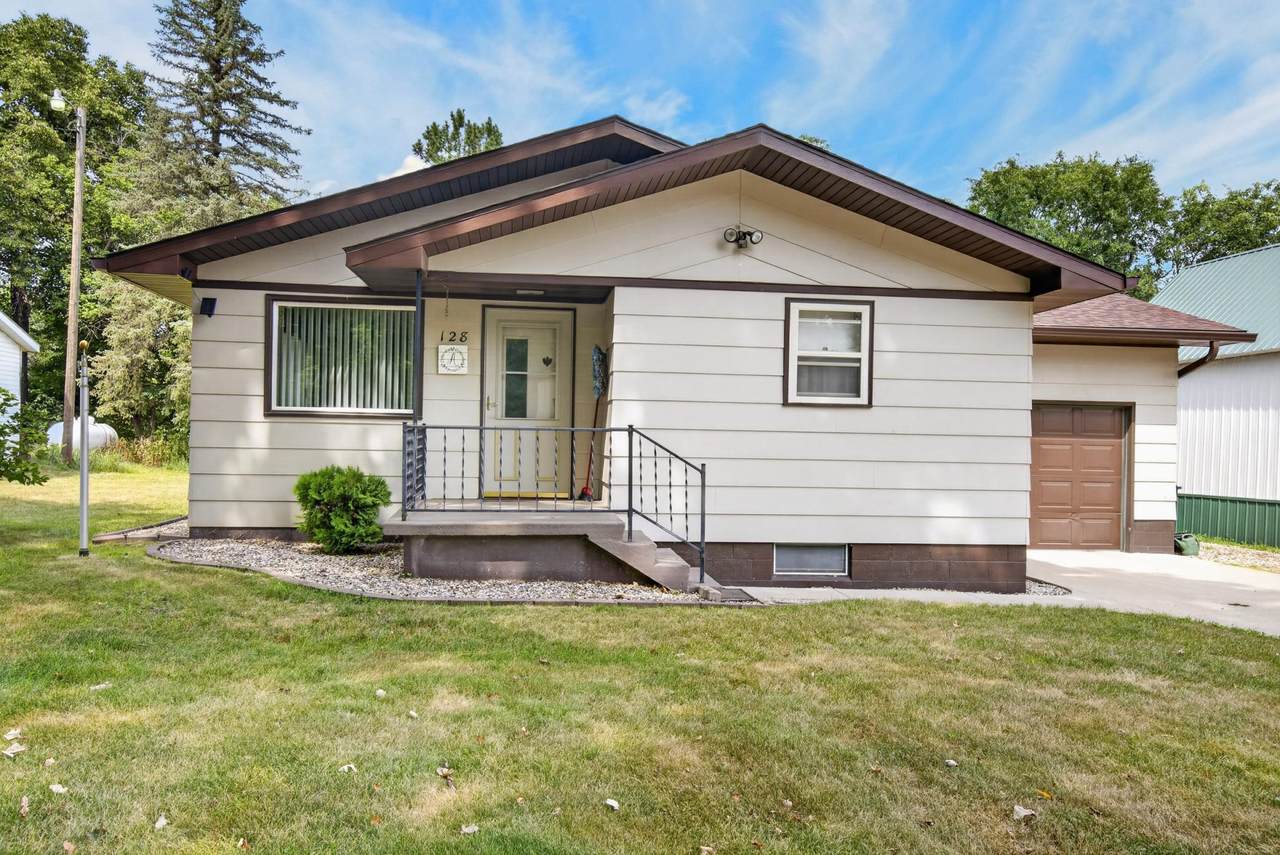 128 Bluff Street - Photo 1