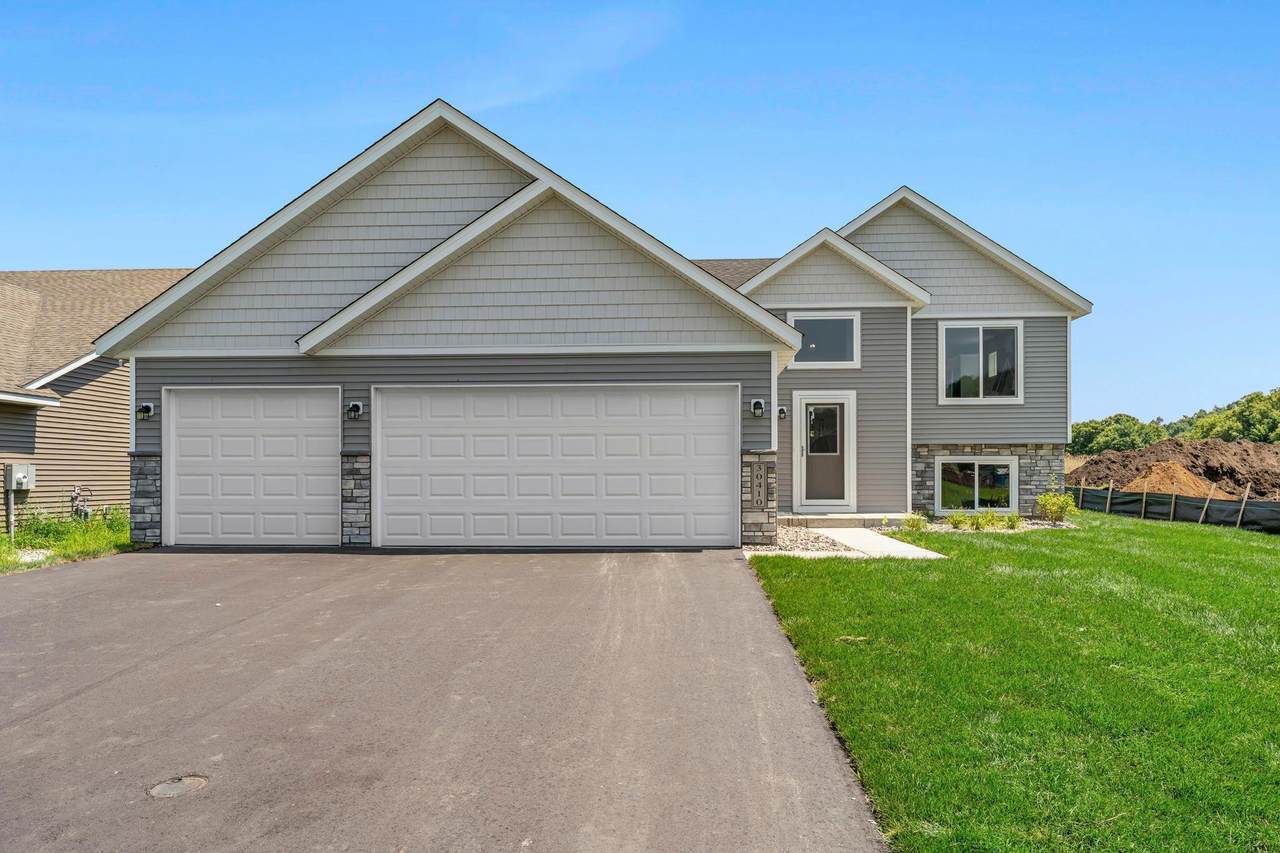 121 Maple Lane - Photo 1