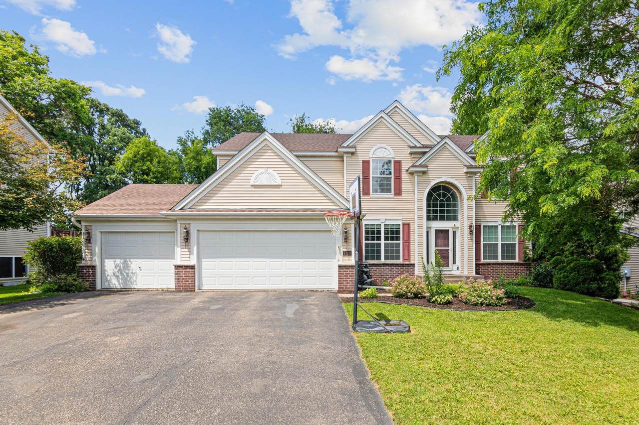 7128 Timber Crest Drive - Photo 1