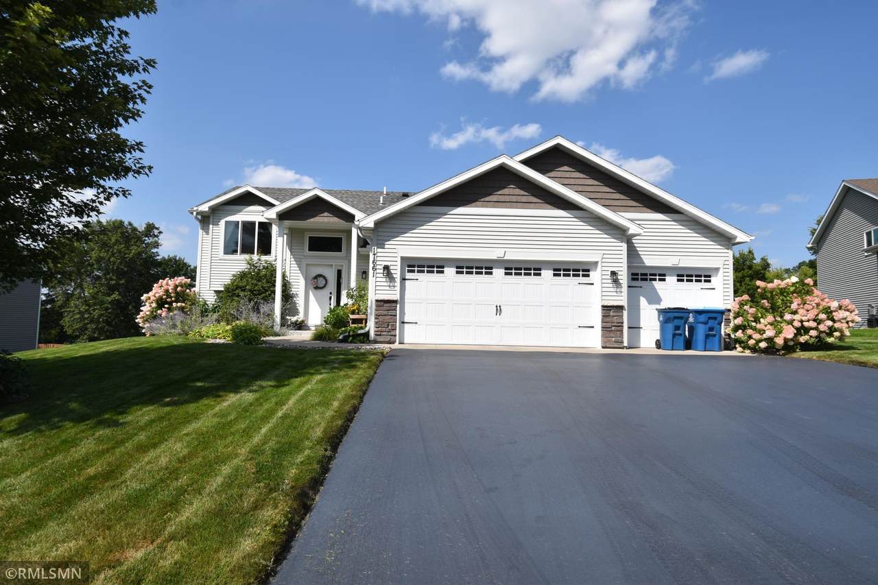 17661 Tyler Street - Photo 1