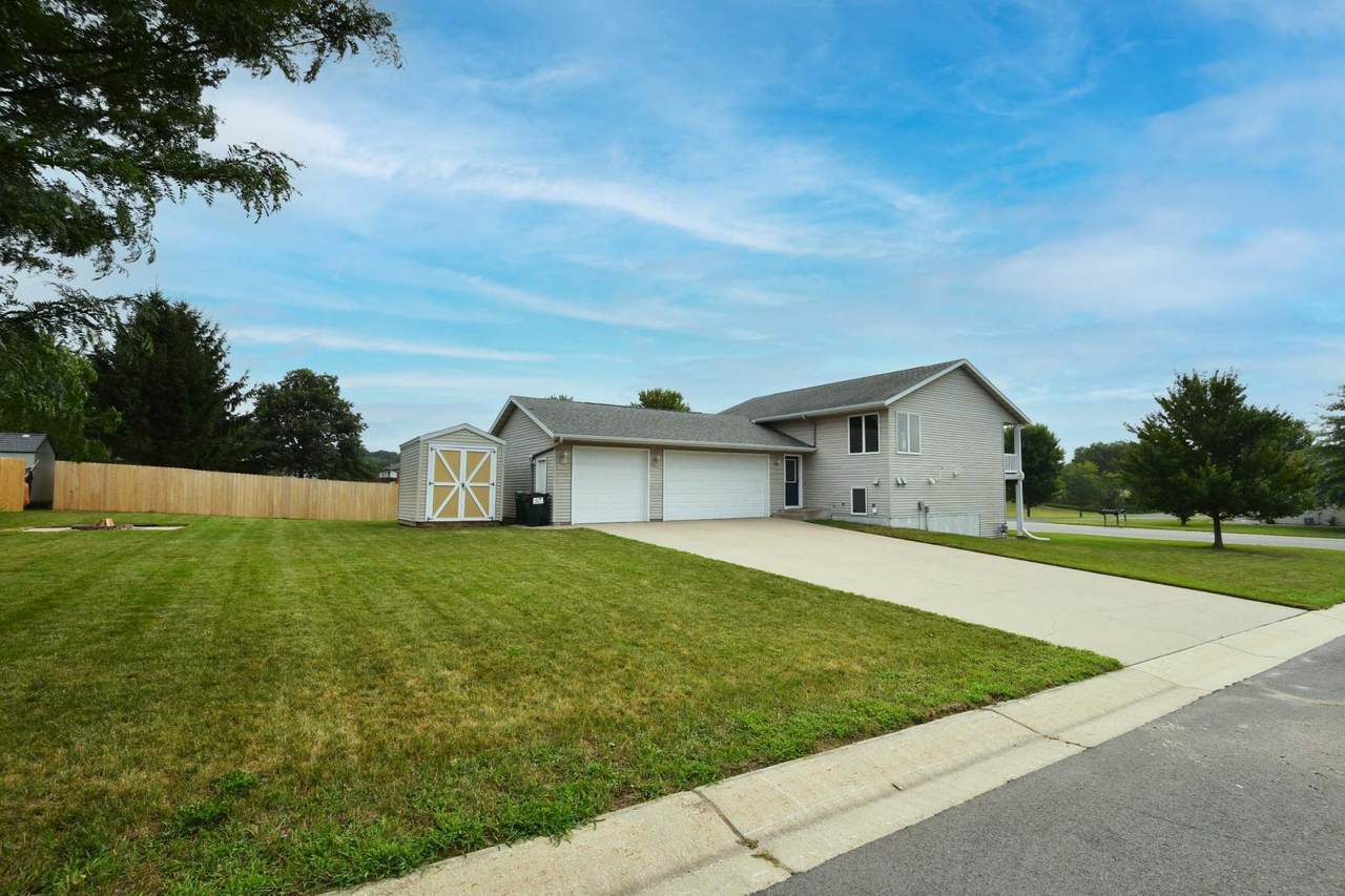 101 6th Avenue - Photo 1