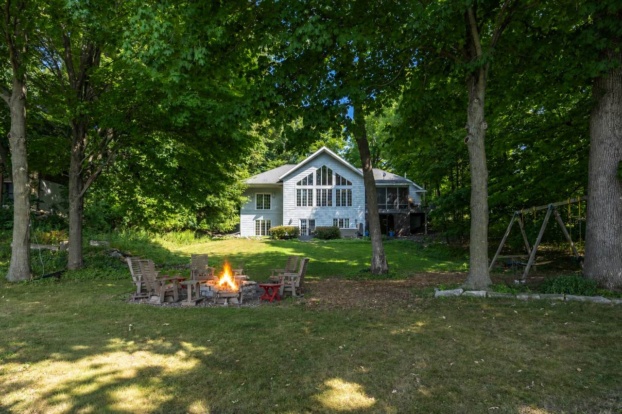 1394 171st Street - Photo 1