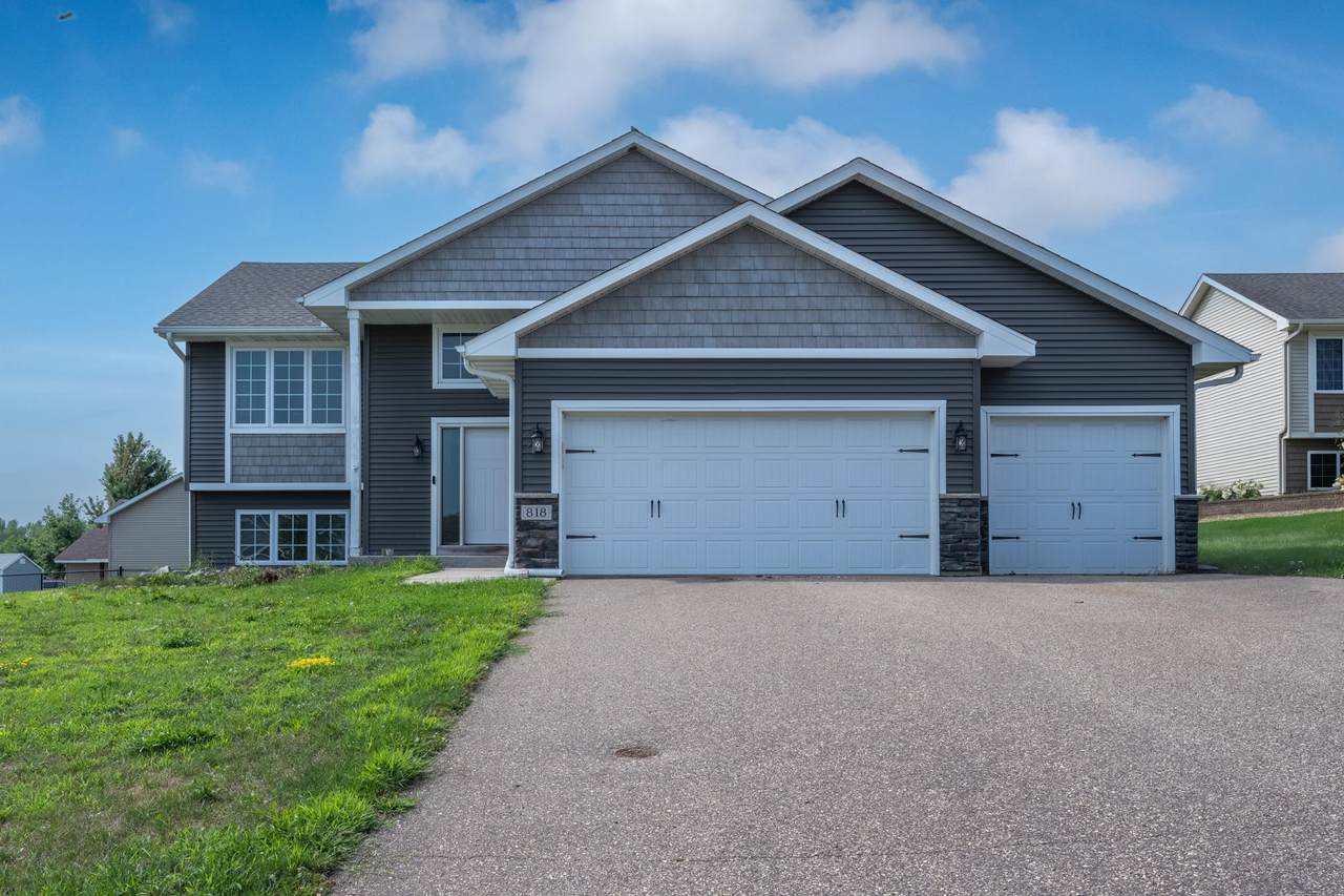 818 Rose Court - Photo 1