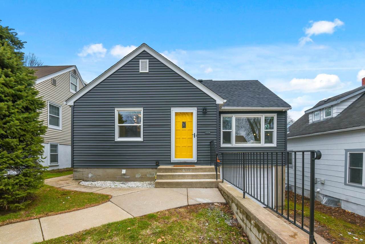 5529 Emerson Avenue - Photo 1