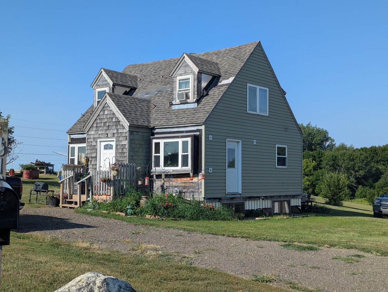 1510 Mabelle Avenue - Photo 1