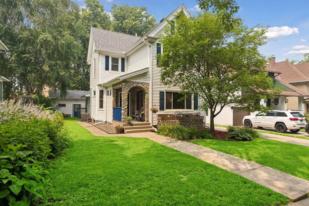 657 Delaware Avenue - Photo 1