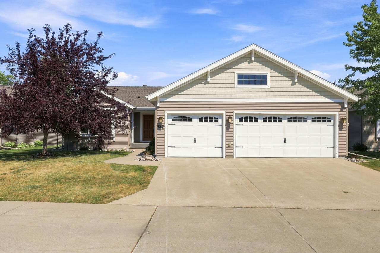 220 15th Avenue Way - Photo 1