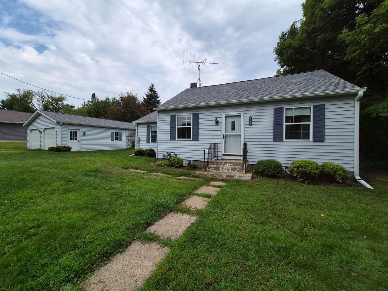 177 2nd Avenue - Photo 1