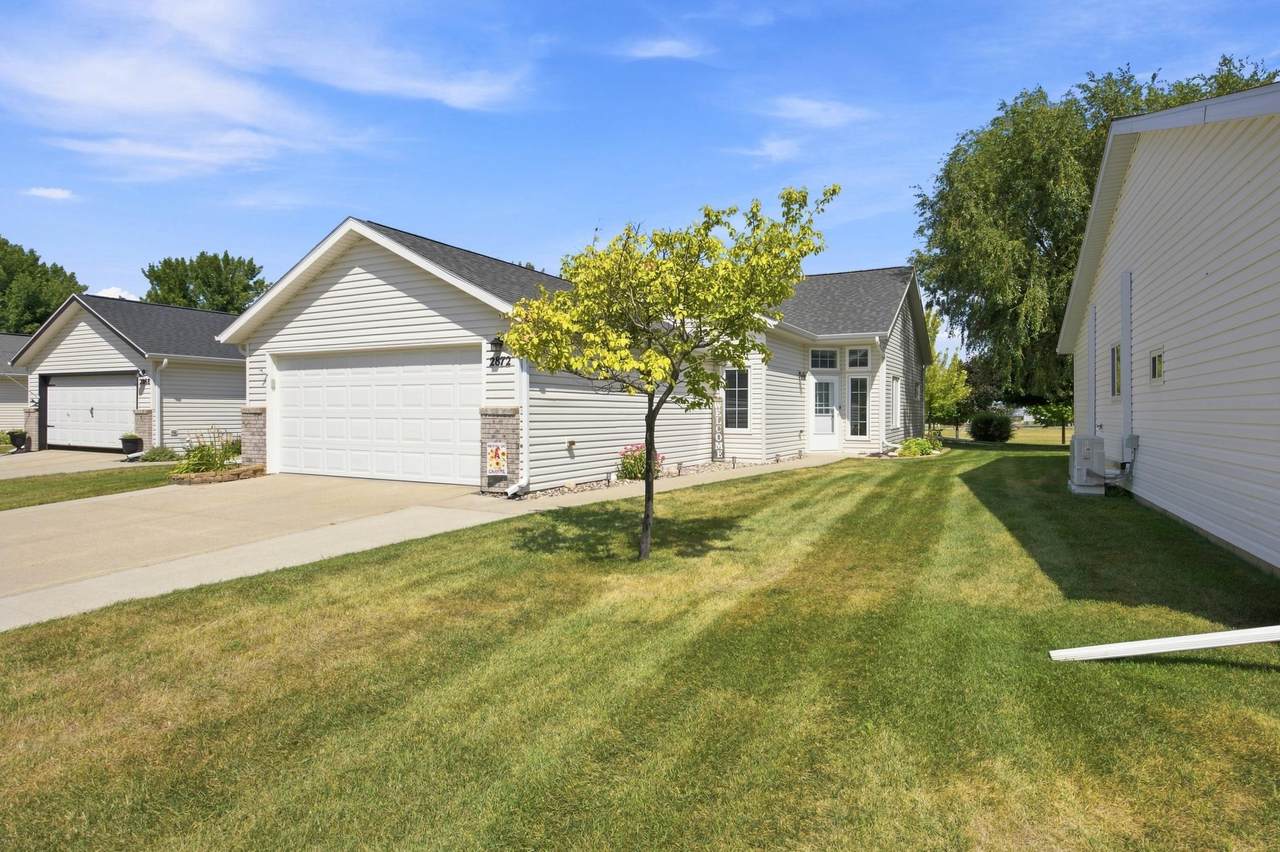 2872 35th Street - Photo 1