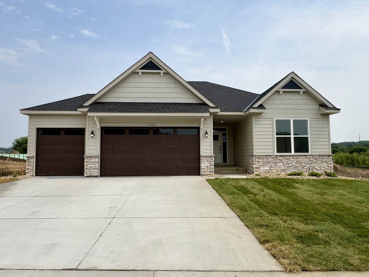 1256 Hadley Hills Drive - Photo 1