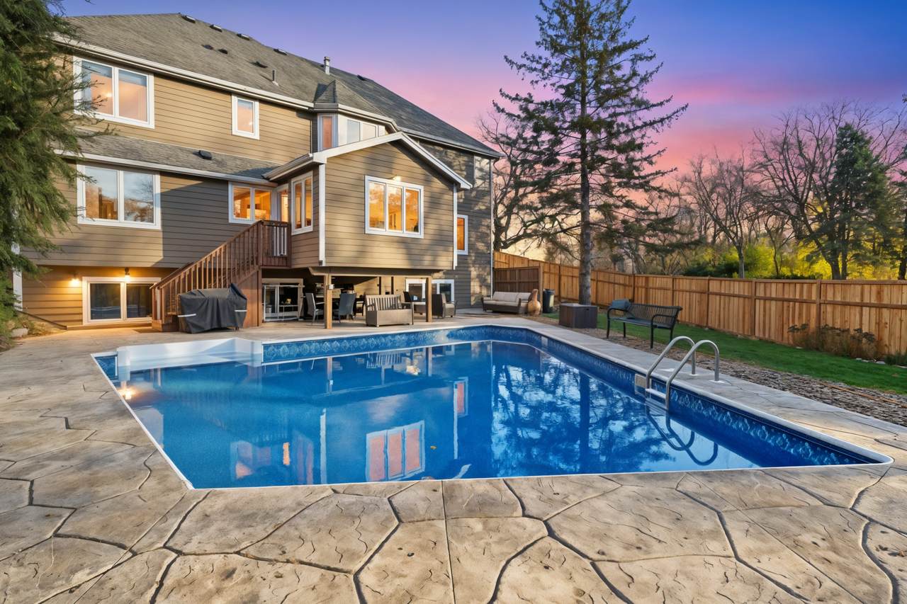10954 Yukon Avenue - Photo 1