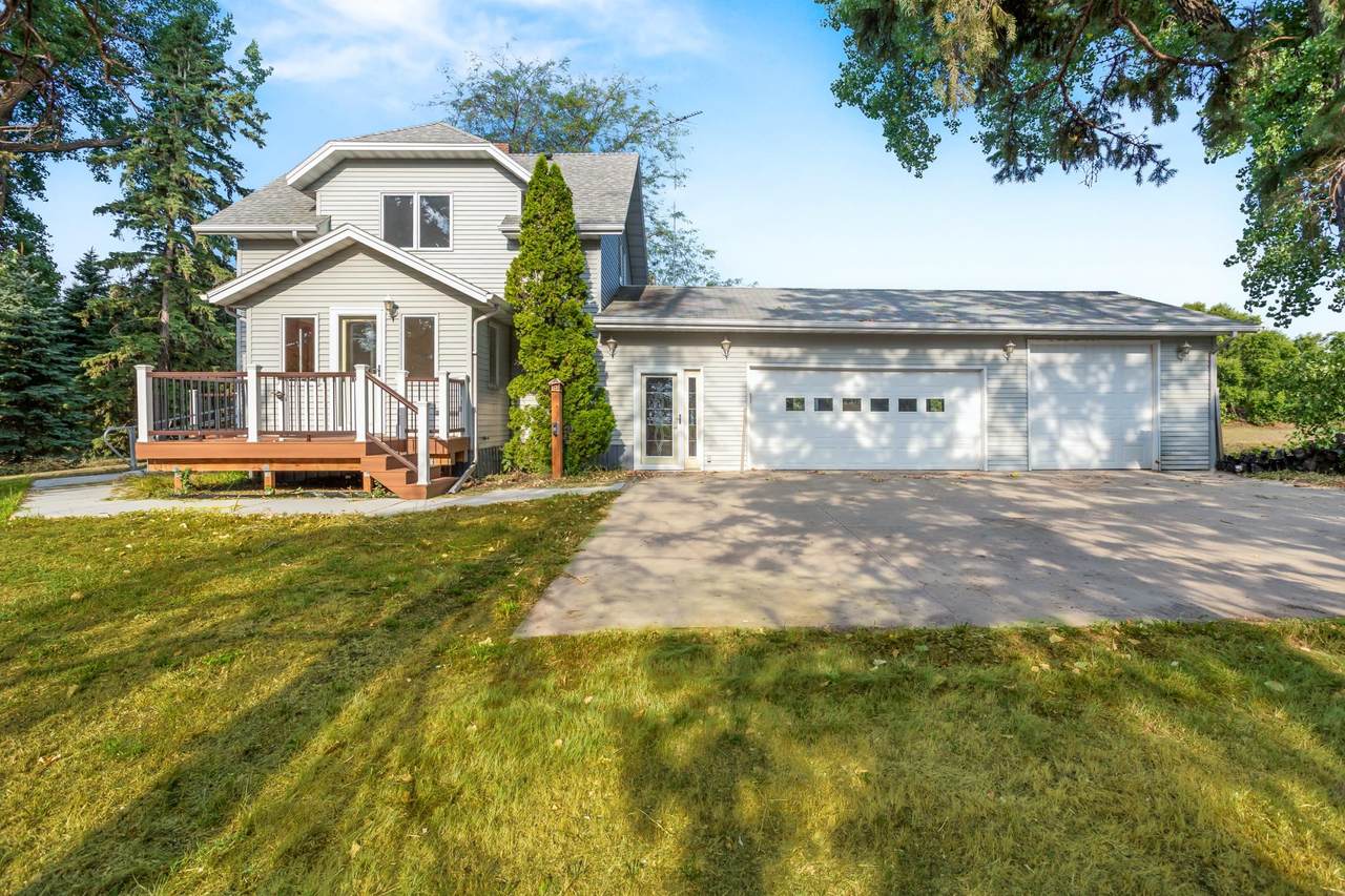 16823 53rd Street - Photo 1