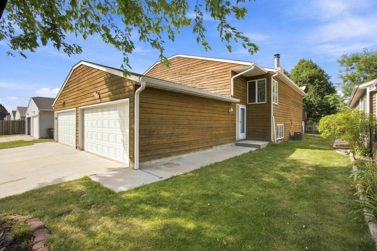 1513 28th Avenue - Photo 1