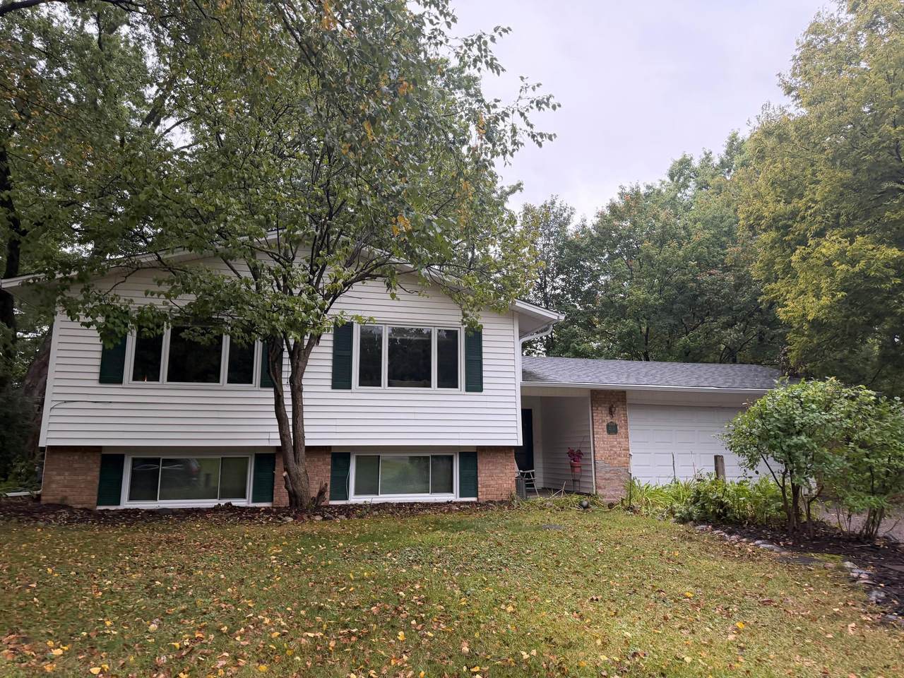 15711 Boulder Creek Drive - Photo 1