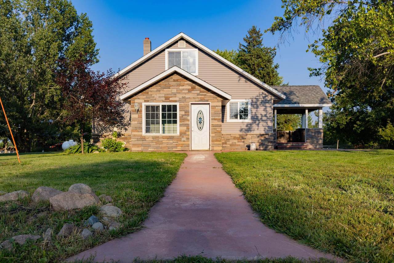 36808 550th Avenue - Photo 1