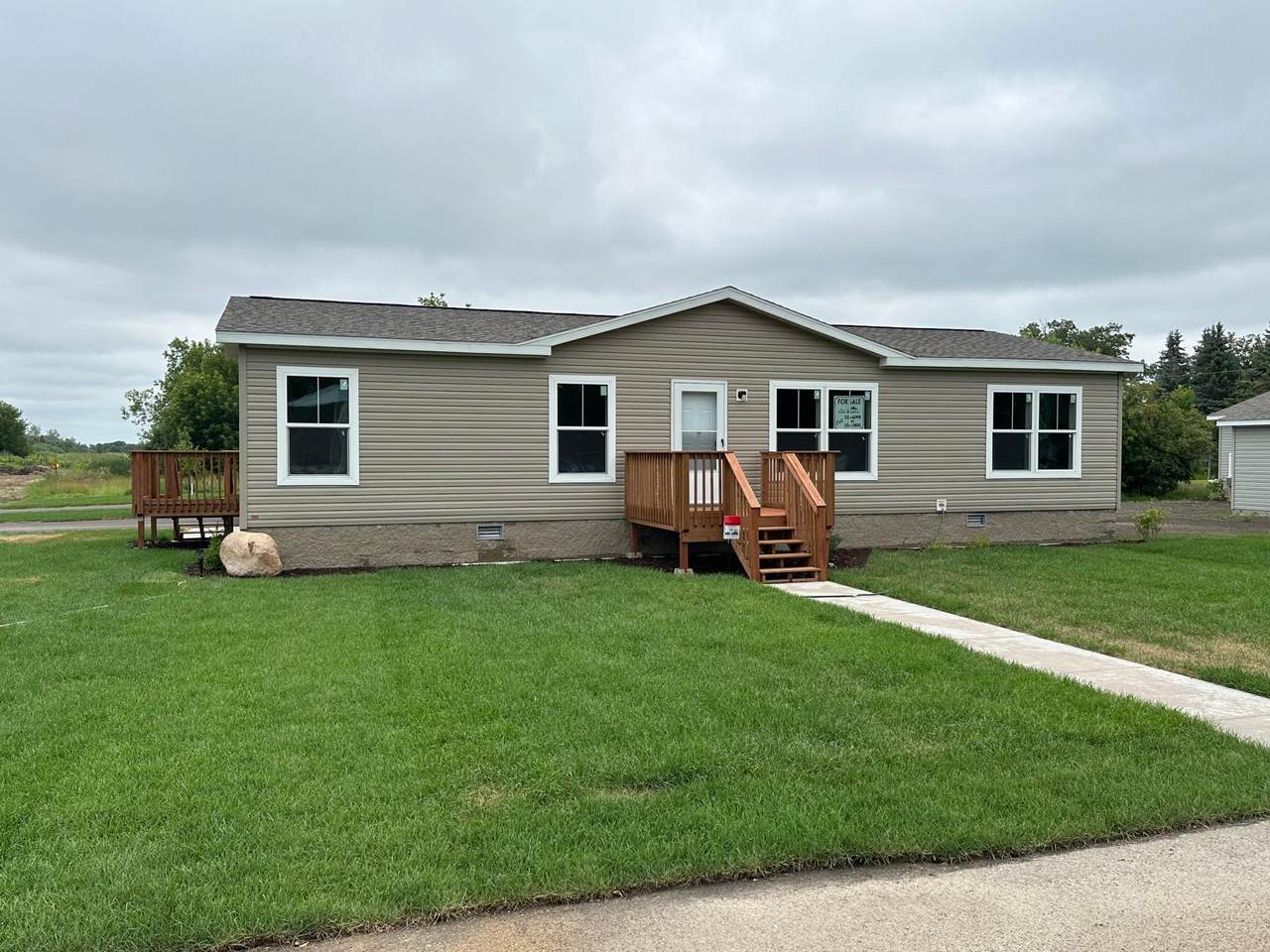 402 1st Street - Photo 1