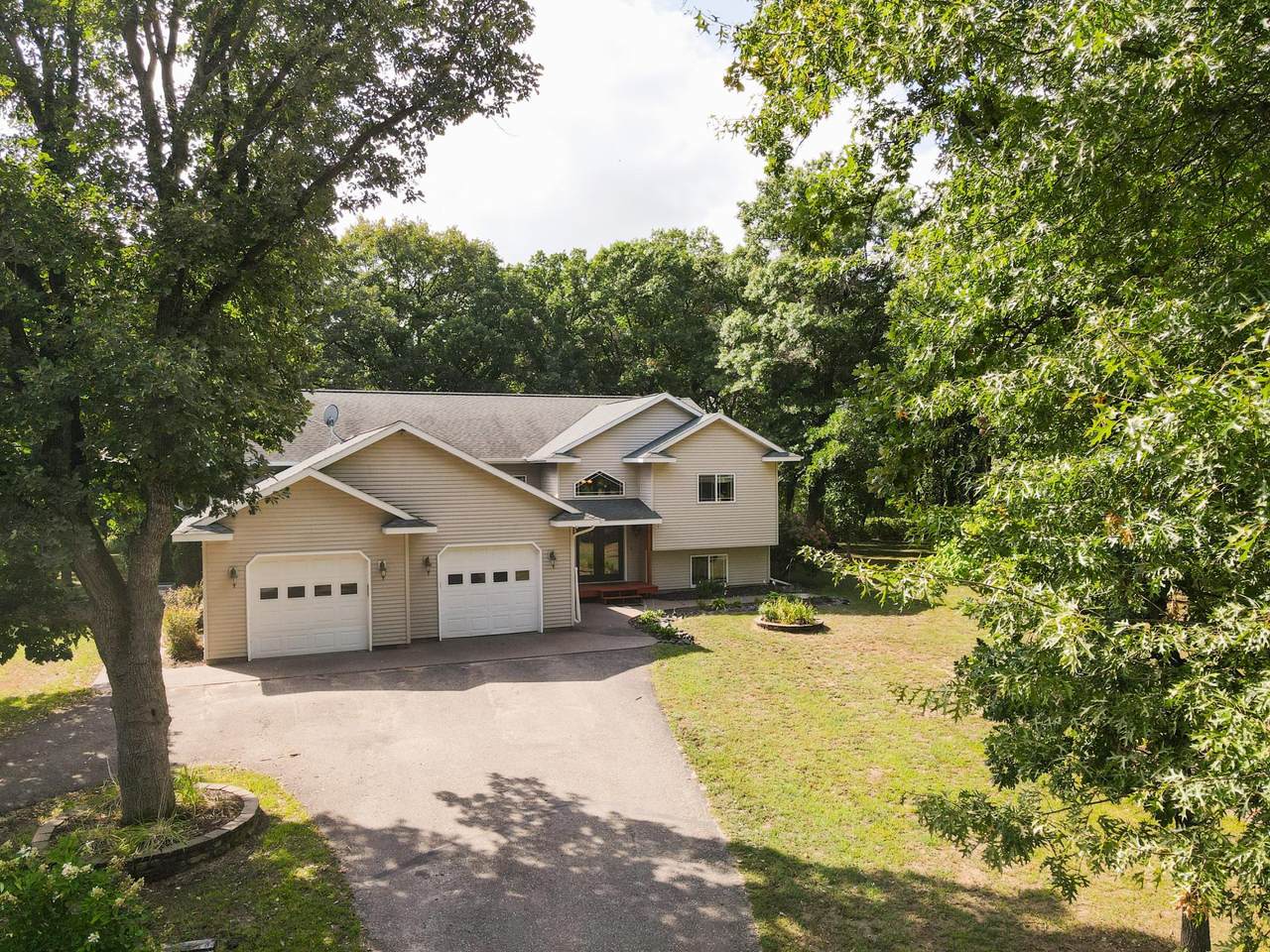 15777 Harness Road - Photo 1