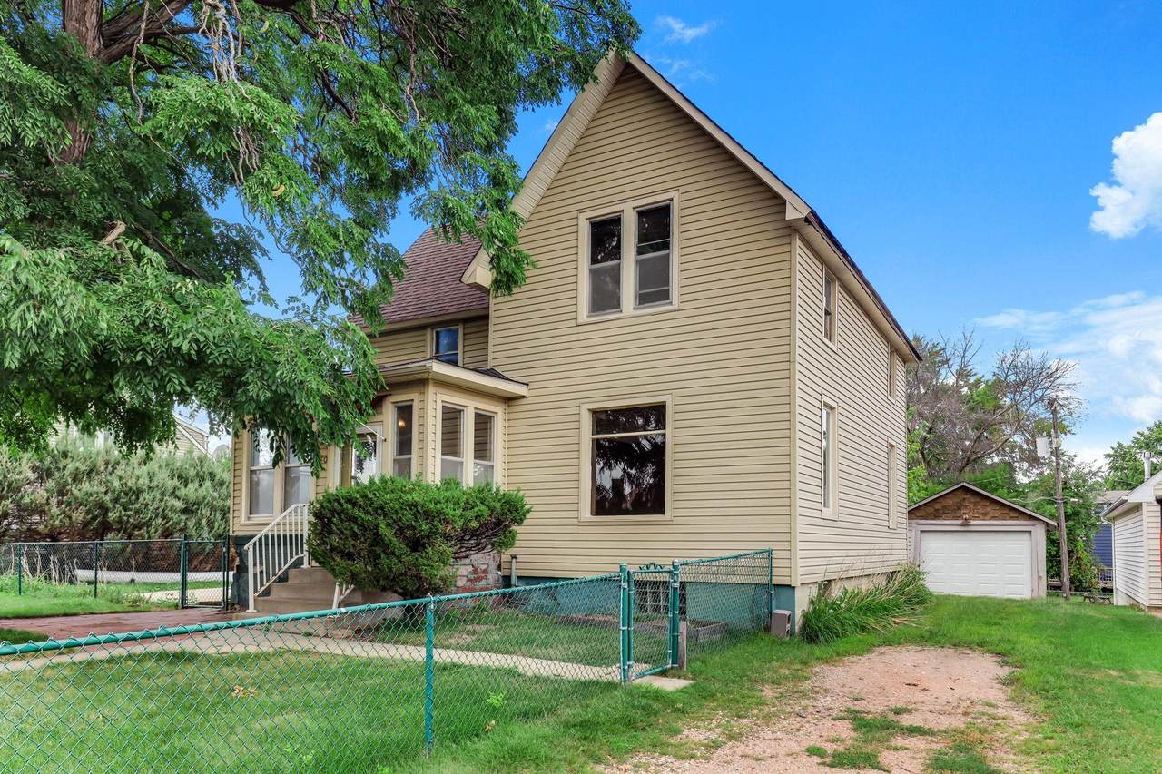 120 Railroad Street - Photo 1