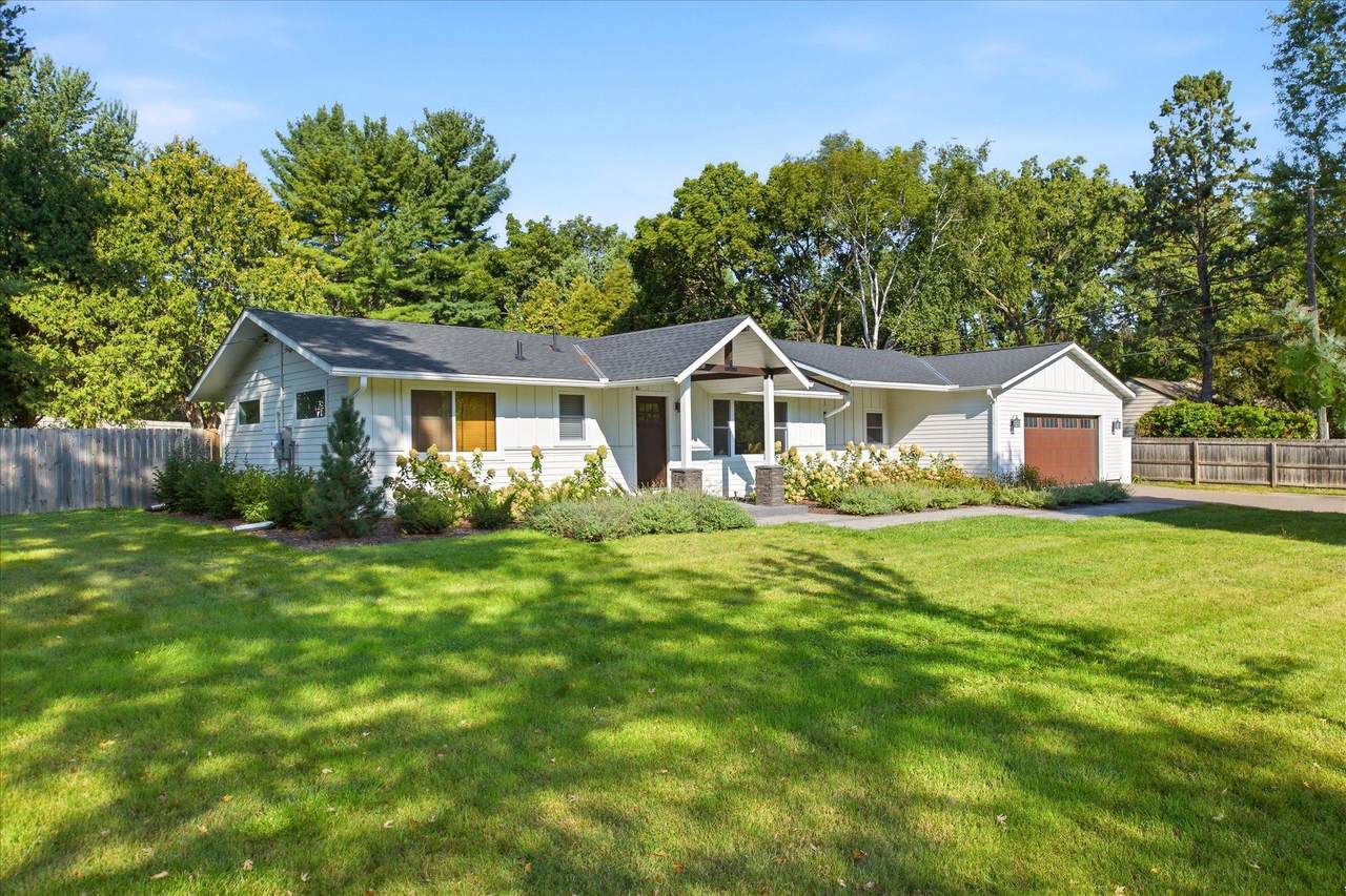825 County Road 101 - Photo 1