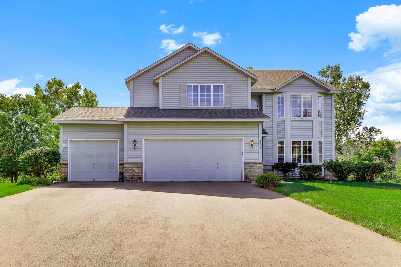6814 Wildflower Drive - Photo 1