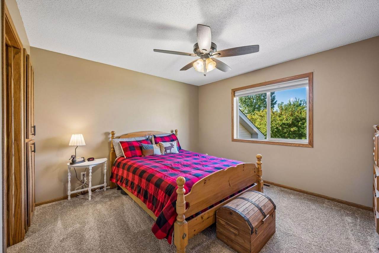 40533 Golden Avenue - Photo 1