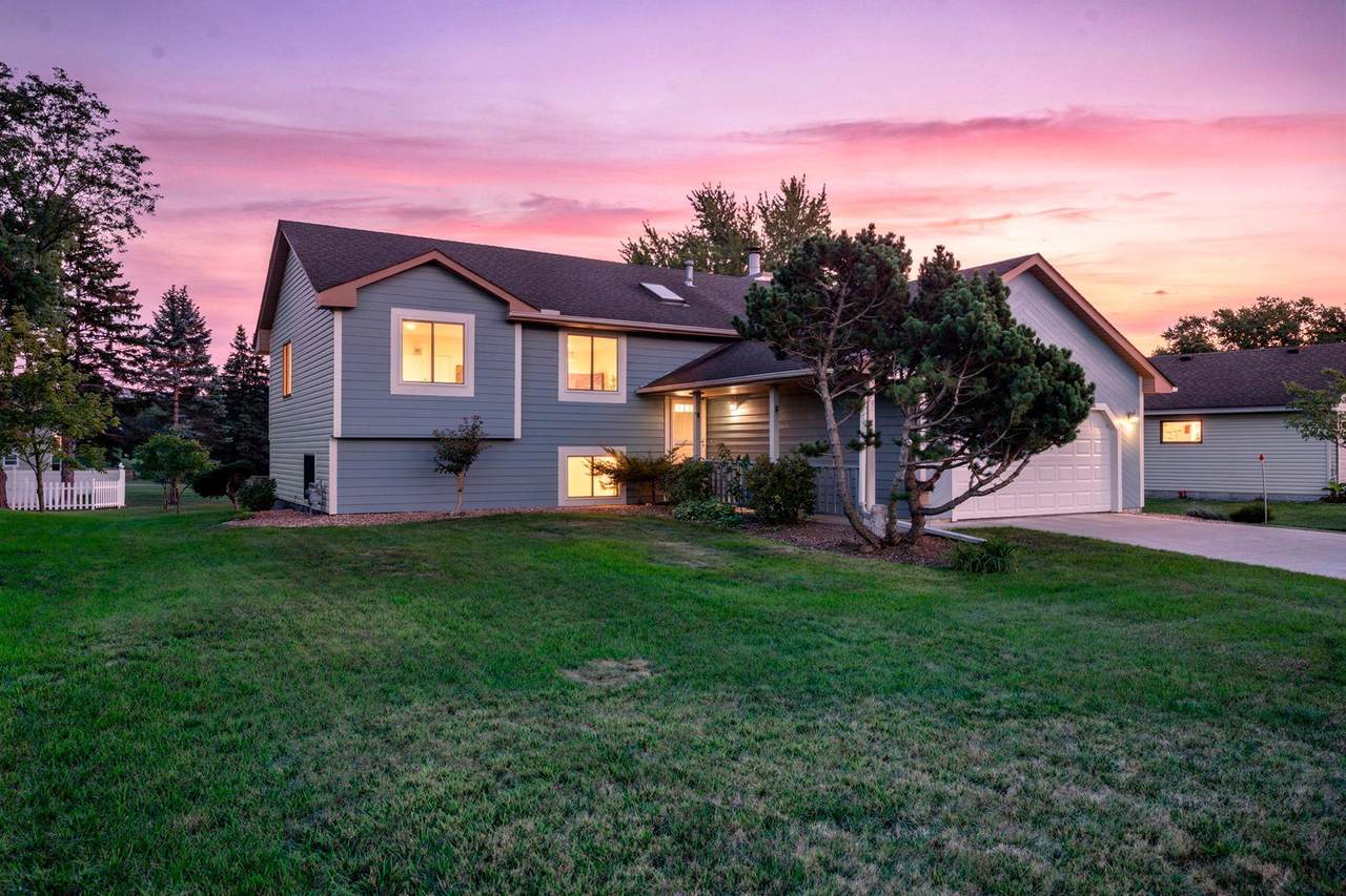 1013 Rushmore Drive - Photo 1