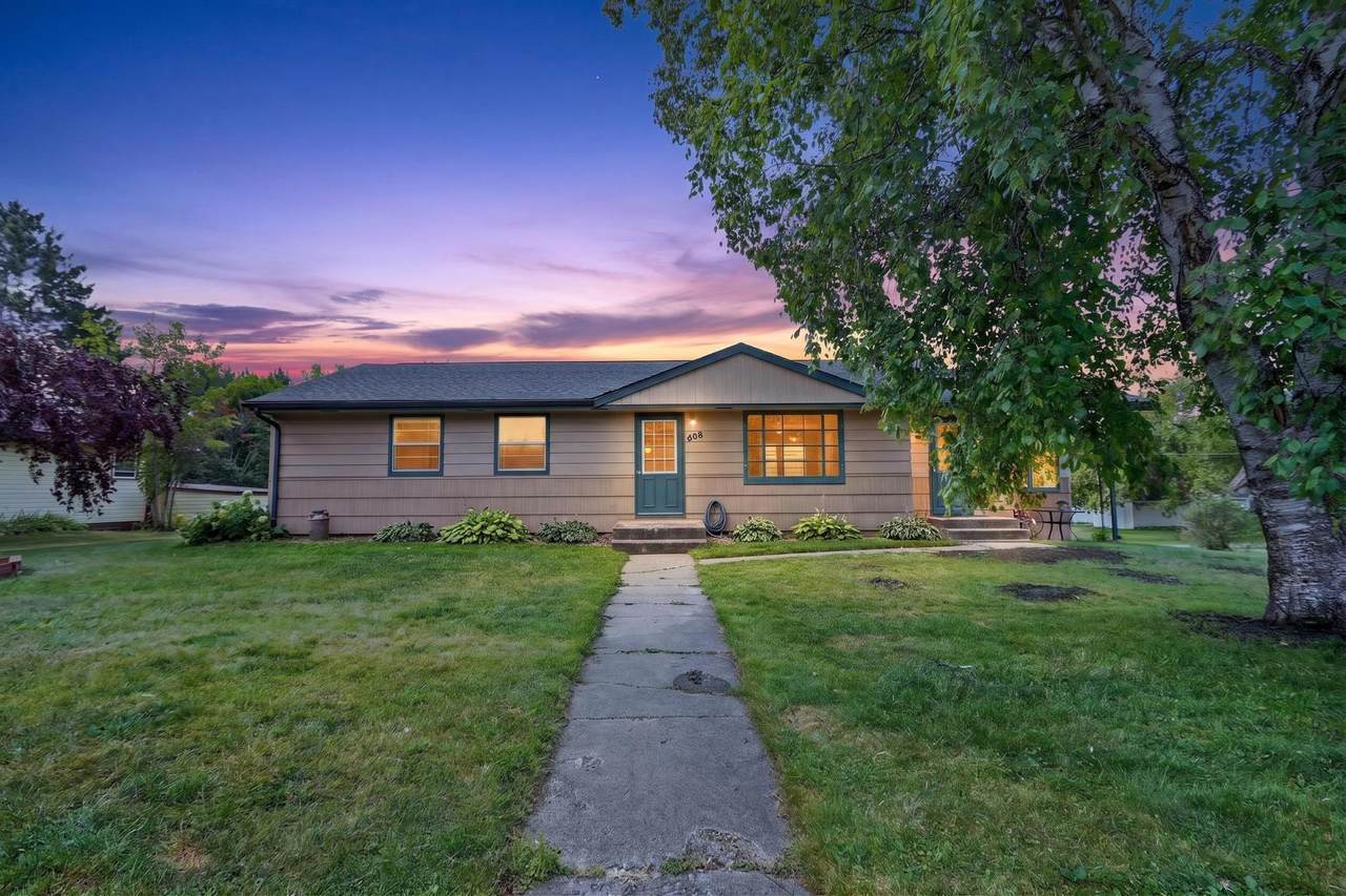 408 Mitchell Street - Photo 1