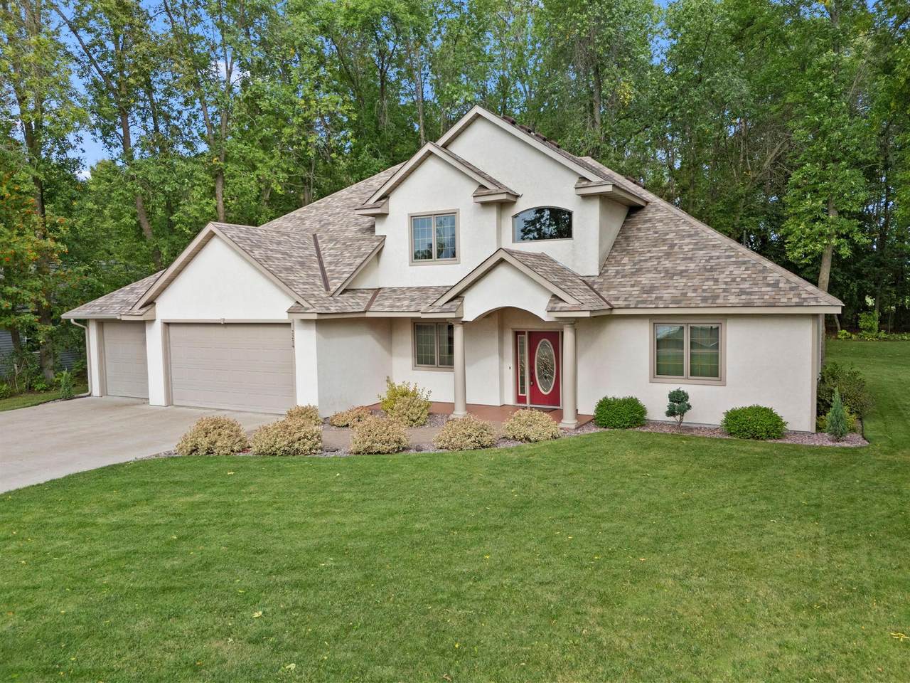 3214 Shorewood Drive - Photo 1