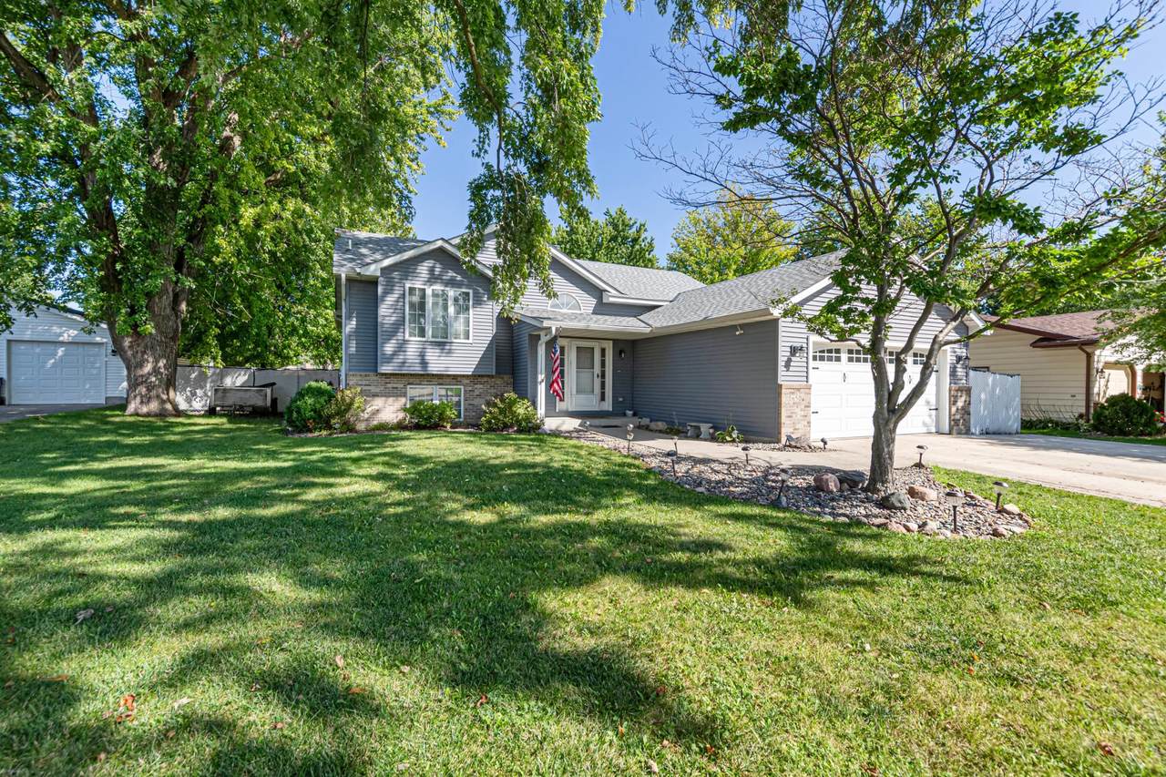 650 18th Street - Photo 1