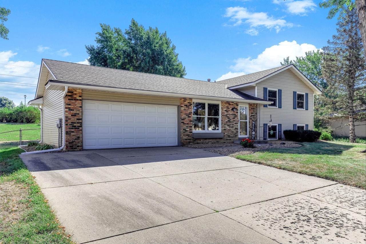 8419 Ivywood Avenue - Photo 1