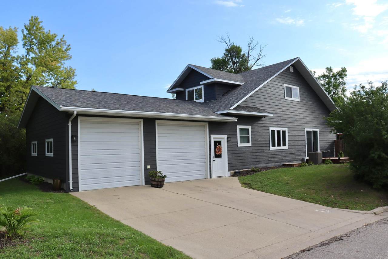 137 Center Street - Photo 1