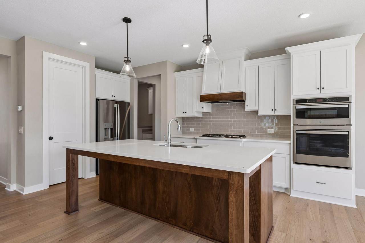 15453 111th Avenue - Photo 1