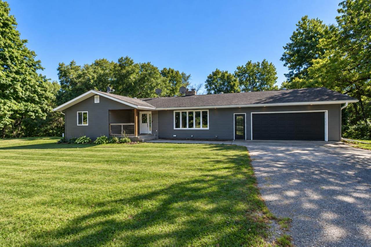 1011 Cordova Avenue - Photo 1