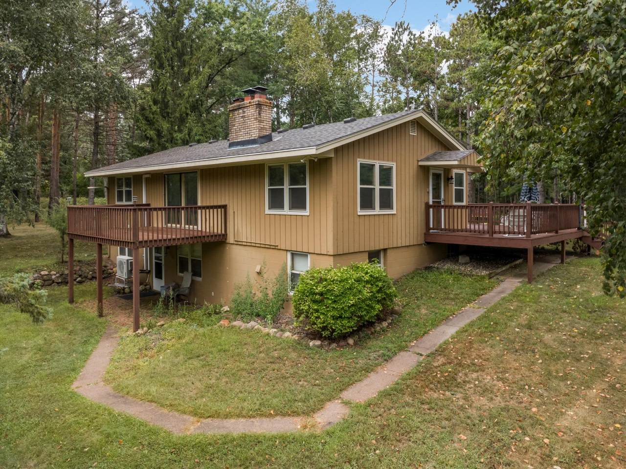 13963 Tomahawk Drive - Photo 1