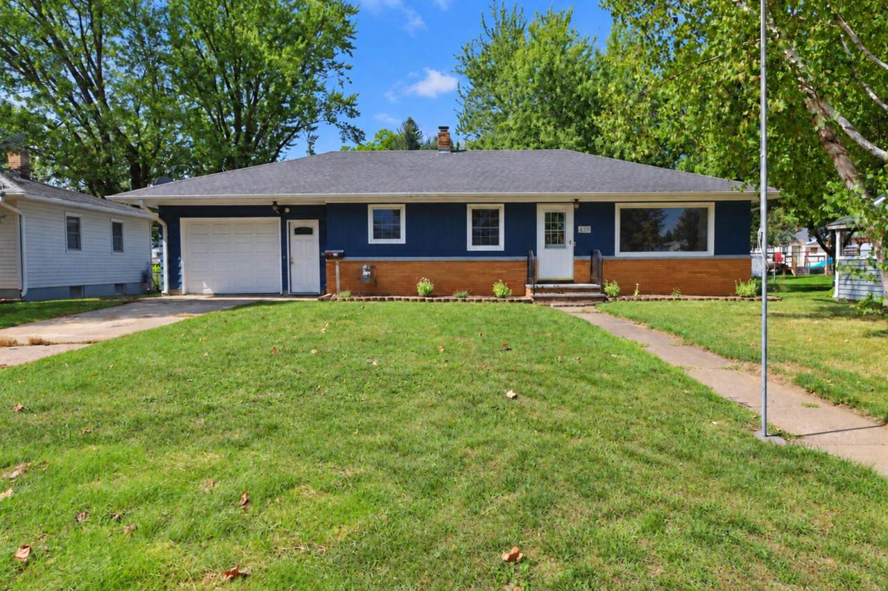 439 8th Street - Photo 1
