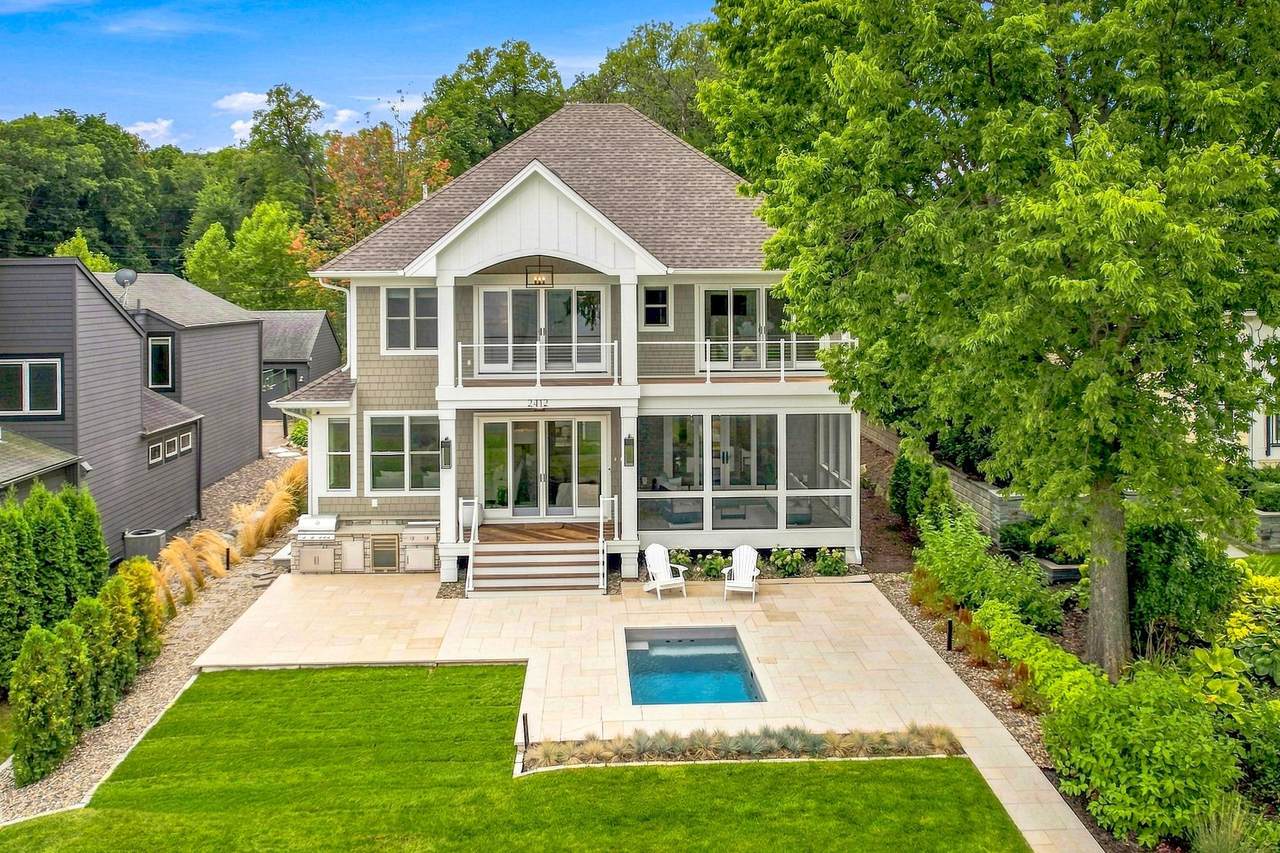 2412 Lafayette Road - Photo 1
