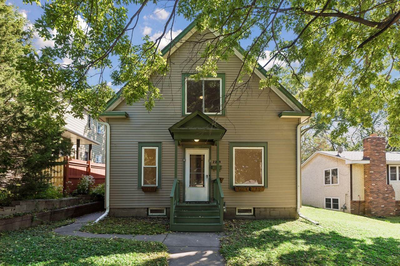 2219 Lincoln Street - Photo 1