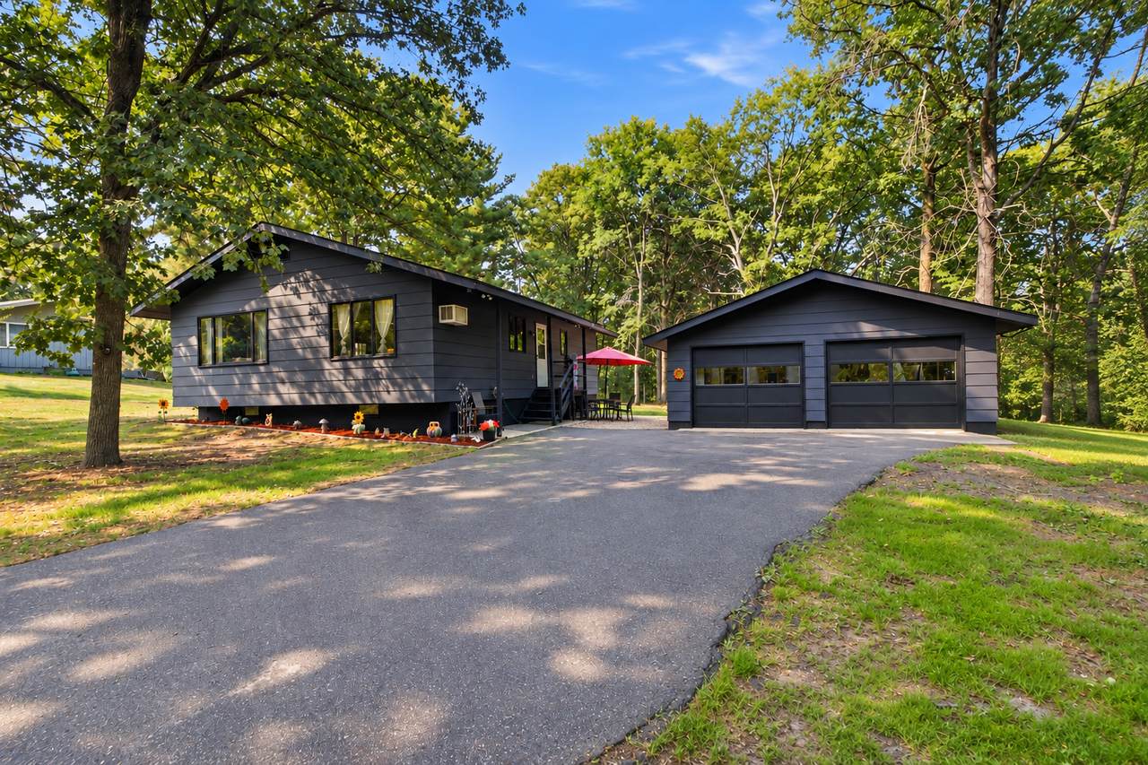 5546 Poplar Avenue - Photo 1