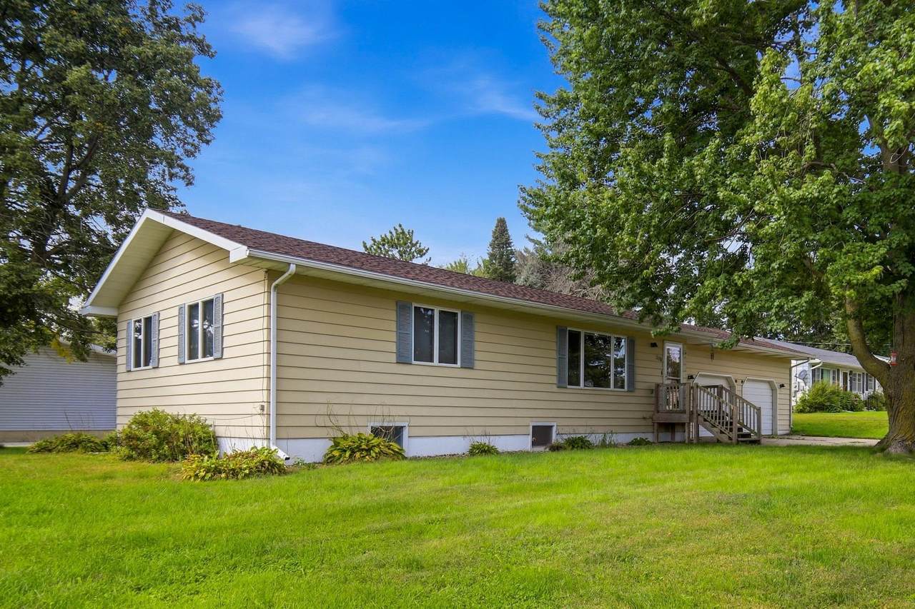 308 Oak Street - Photo 1