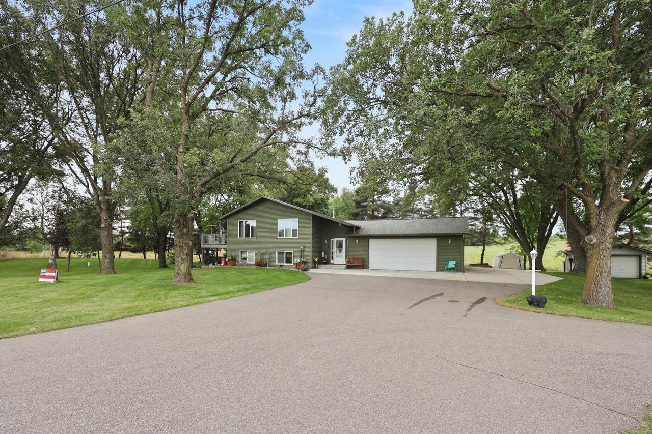 1203 6th Avenue - Photo 1