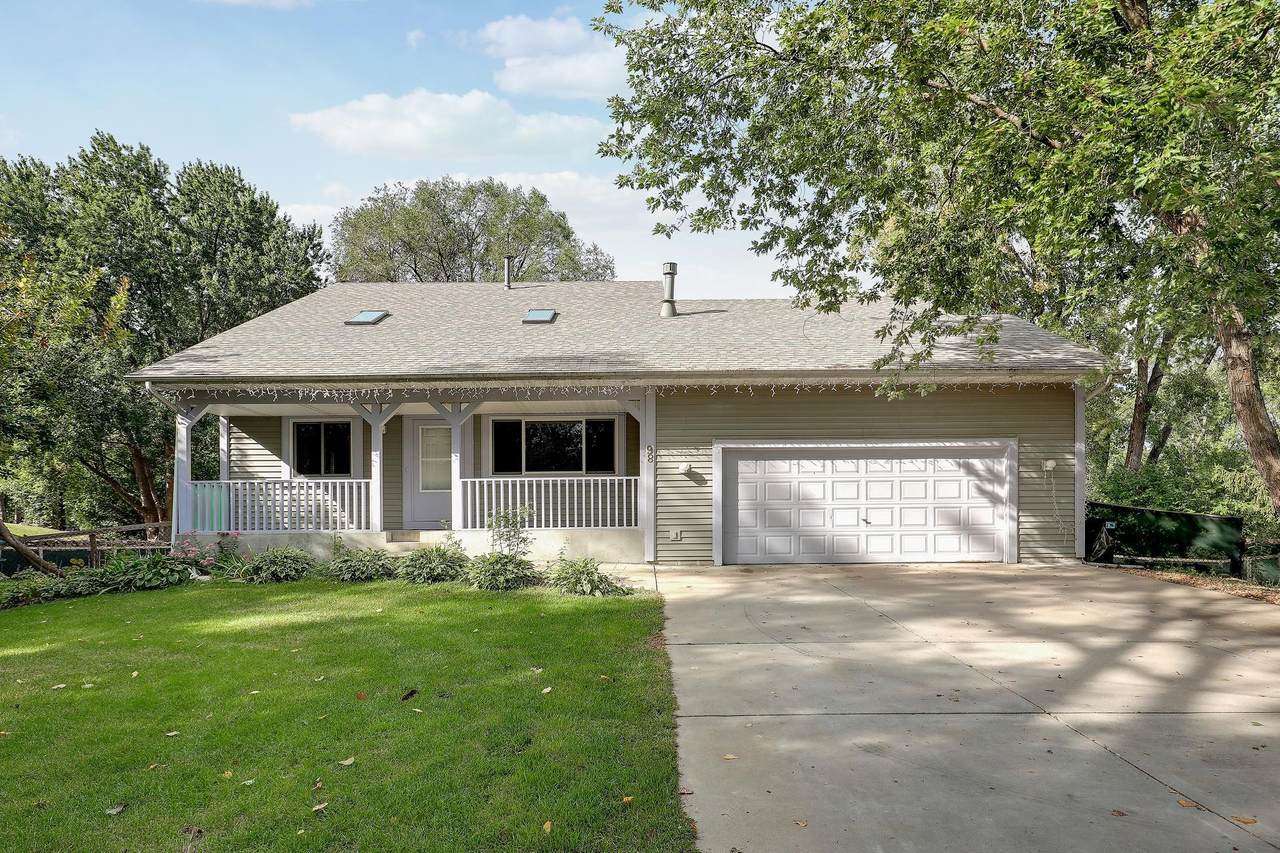 98 Australian Avenue - Photo 1