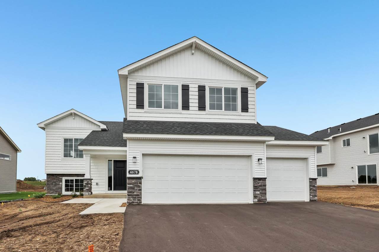 4678 89th Street - Photo 1
