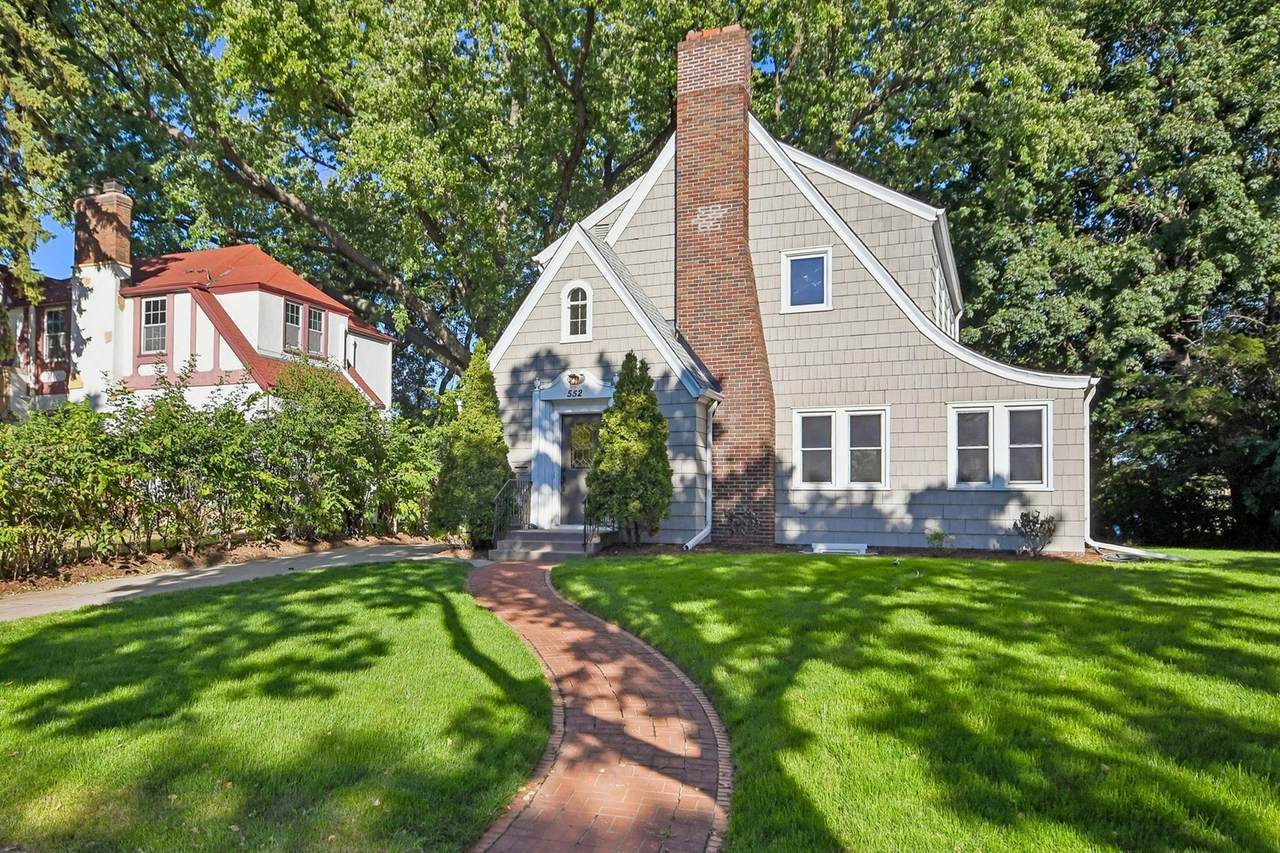 552 Fairview Avenue - Photo 1