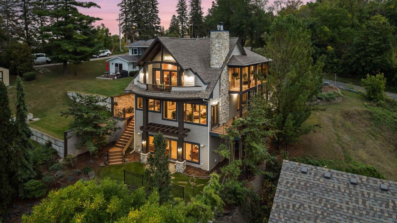 432 Lake Street - Photo 1