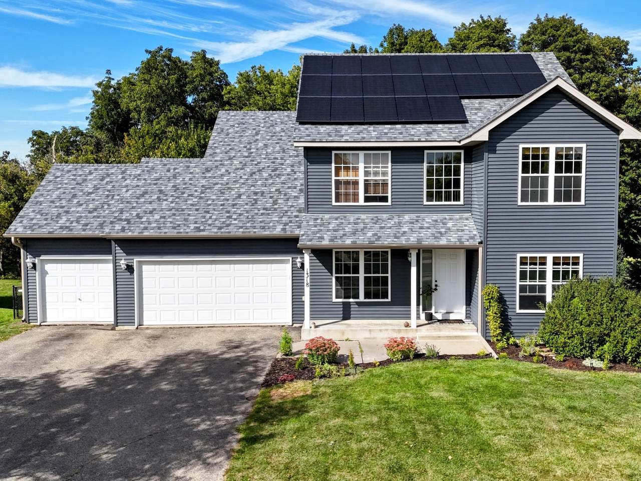 1318 Bluff Street - Photo 1