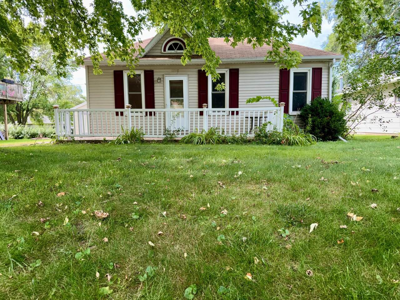 1218 7 1/2 Street - Photo 1