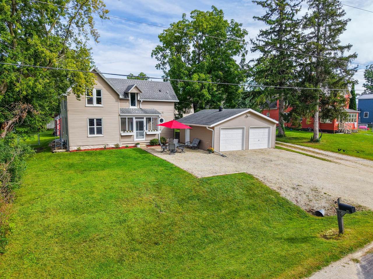 628 2nd Avenue - Photo 1